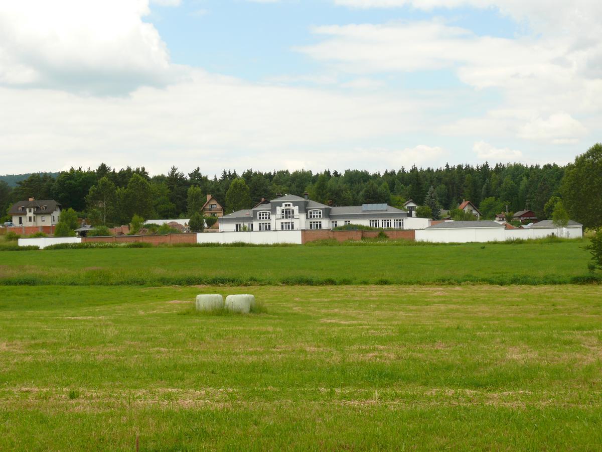 Rezidence Holsin Hotell Holsiny Exteriör bild